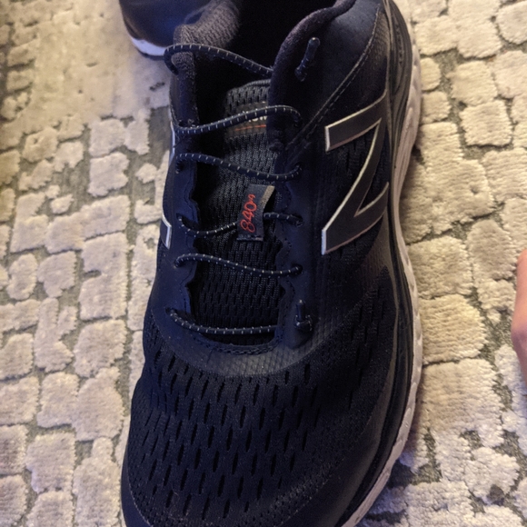 New Balance 840 Running Shoe - Picture 5 of 10